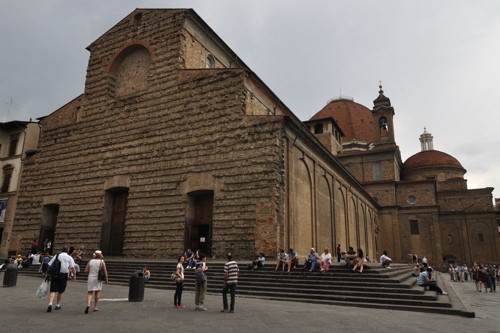 церковь Сан Лоренцо во Флоренции