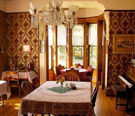 Колониальный стиль в интерьере