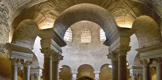 мавзолей Санта Констанца в Риме